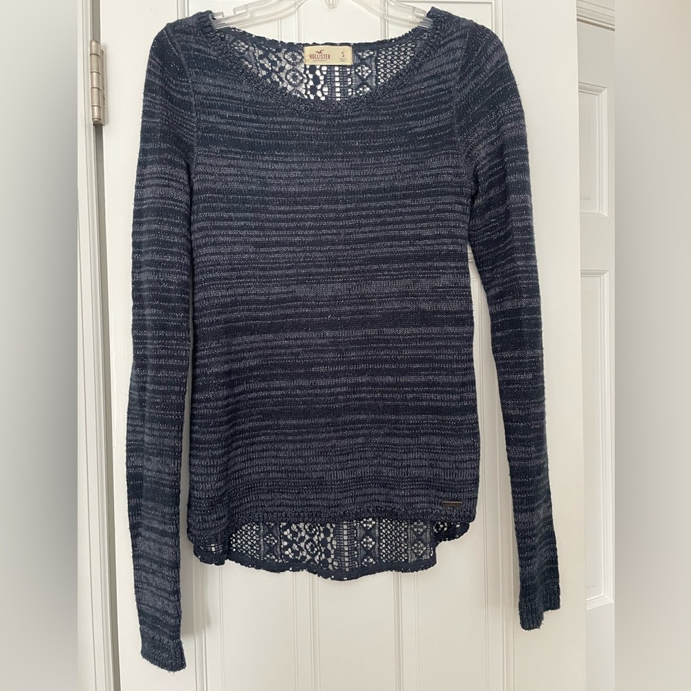 Women’s Small Hollister Navy Blue Striped Lace Top